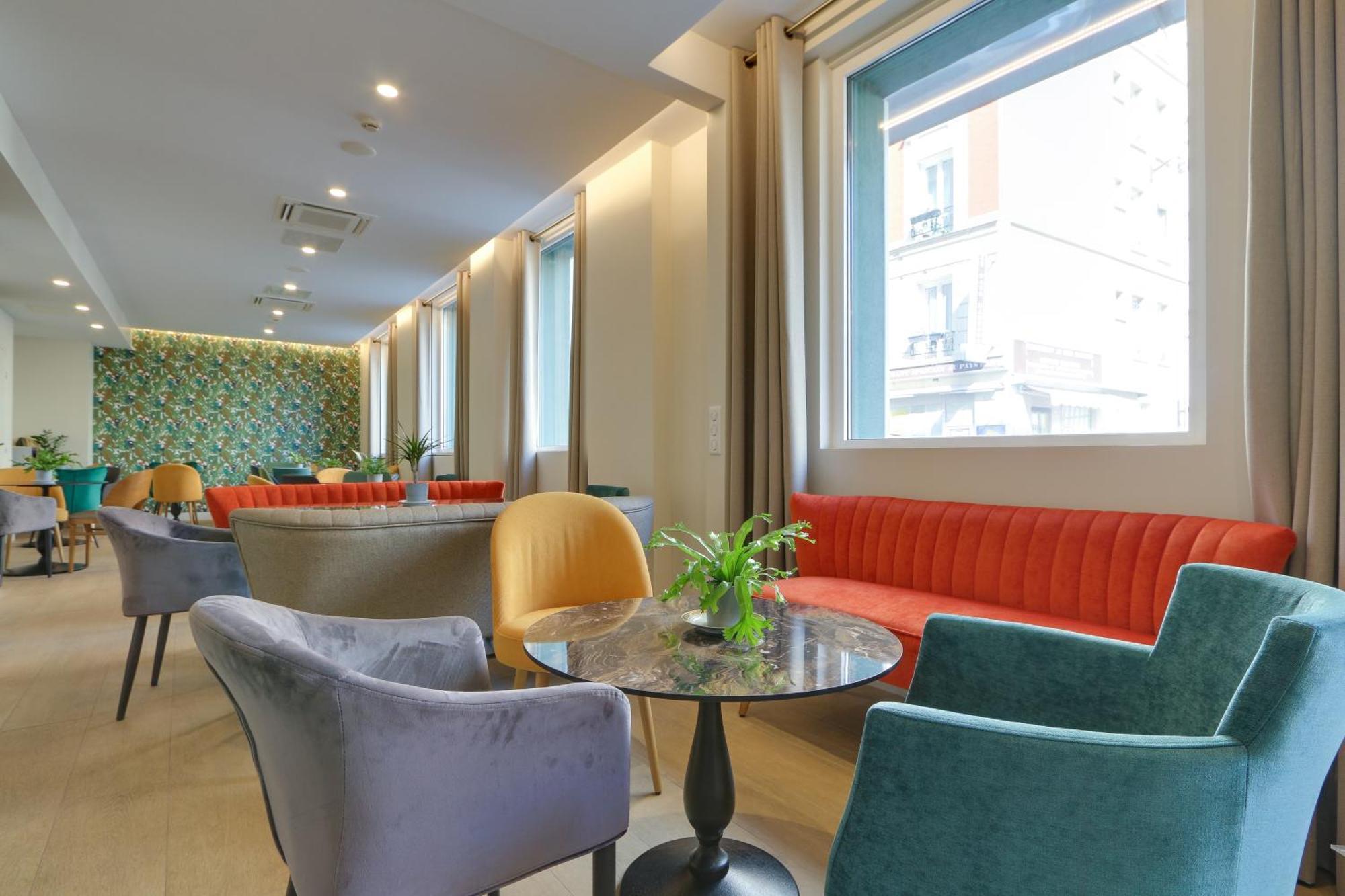 L'Annexe Apolonia Montmartre Aparthotel Paris Bagian luar foto