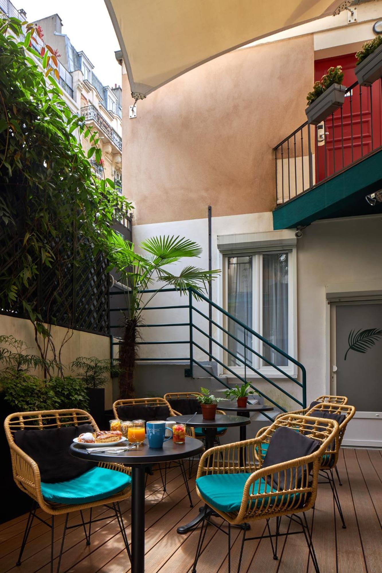 L'Annexe Apolonia Montmartre Aparthotel Paris Bagian luar foto